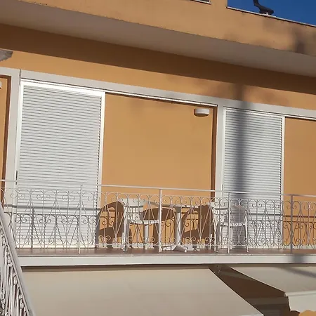 Natassa House 2 * Агиос-Георгиос-Пагон