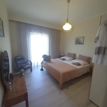 Natassa House 2 Dom wakacyjny *