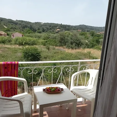 Natassa House 2 Semesterbostad Agios Georgios Pagon