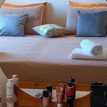 Natassa House 2 Semesterbostad Agios Georgios Pagon